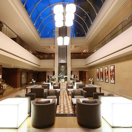 Ramada Plaza By Wyndham Beirut Raouche Hotell Eksteriør bilde