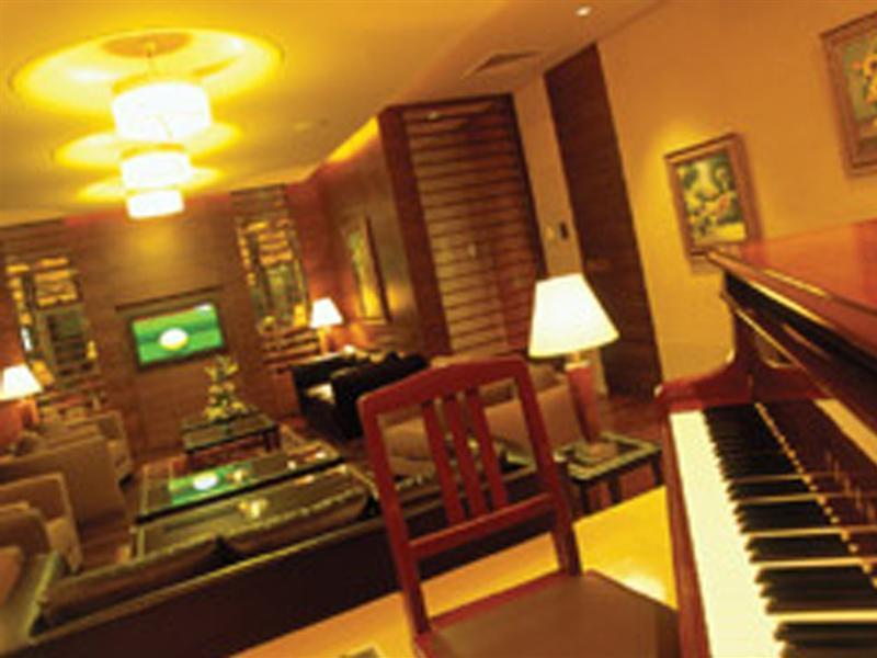 Ramada Plaza By Wyndham Beirut Raouche Hotell Eksteriør bilde