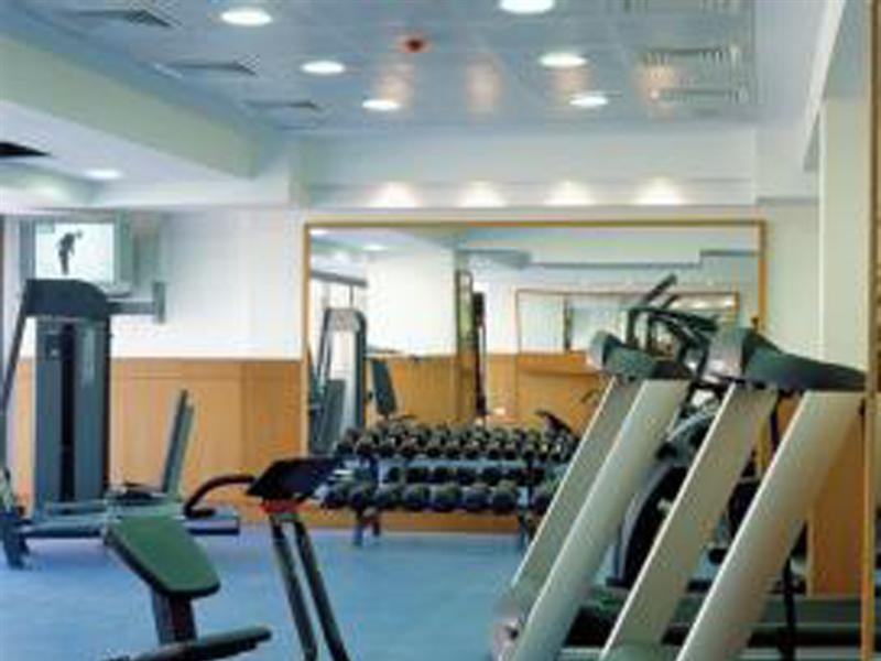 Ramada Plaza By Wyndham Beirut Raouche Hotell Eksteriør bilde