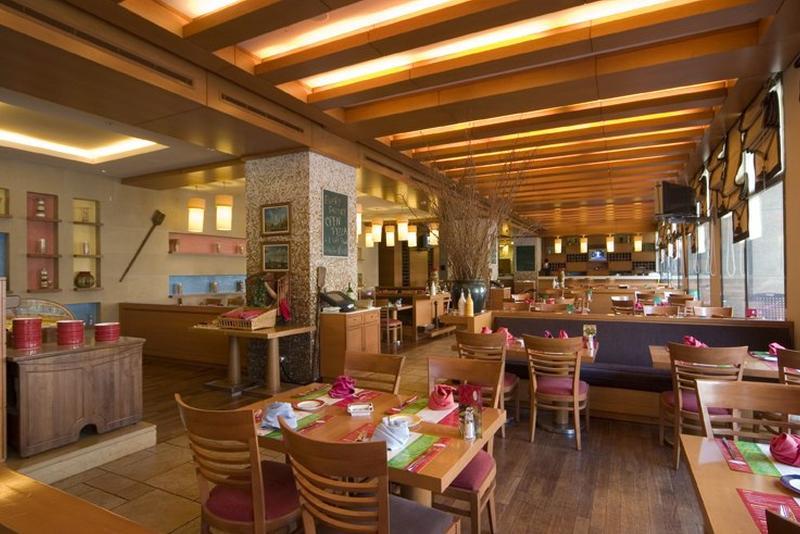 Ramada Plaza By Wyndham Beirut Raouche Hotell Eksteriør bilde